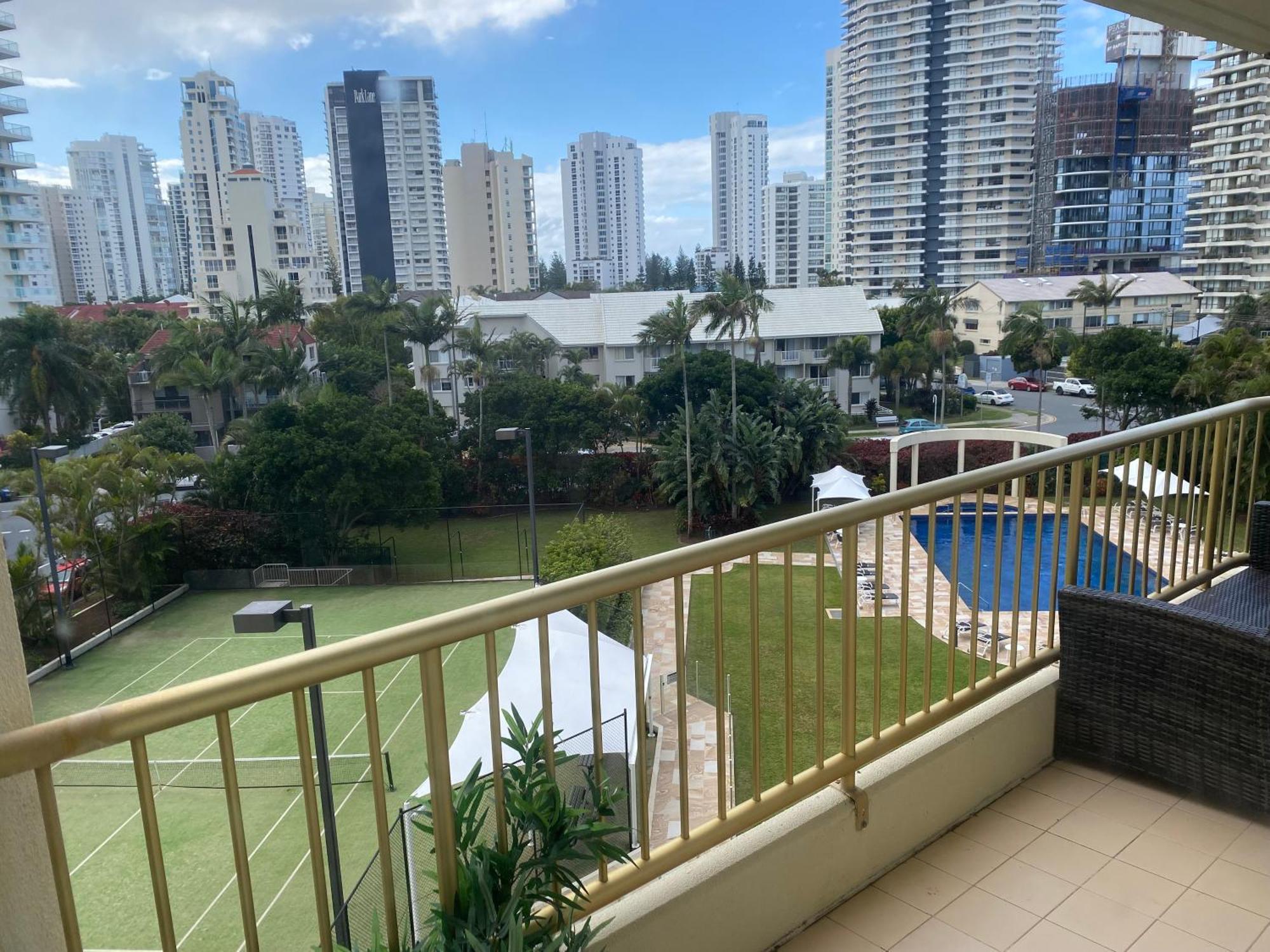 Contessa Holiday Apartments Gold Coast Esterno foto