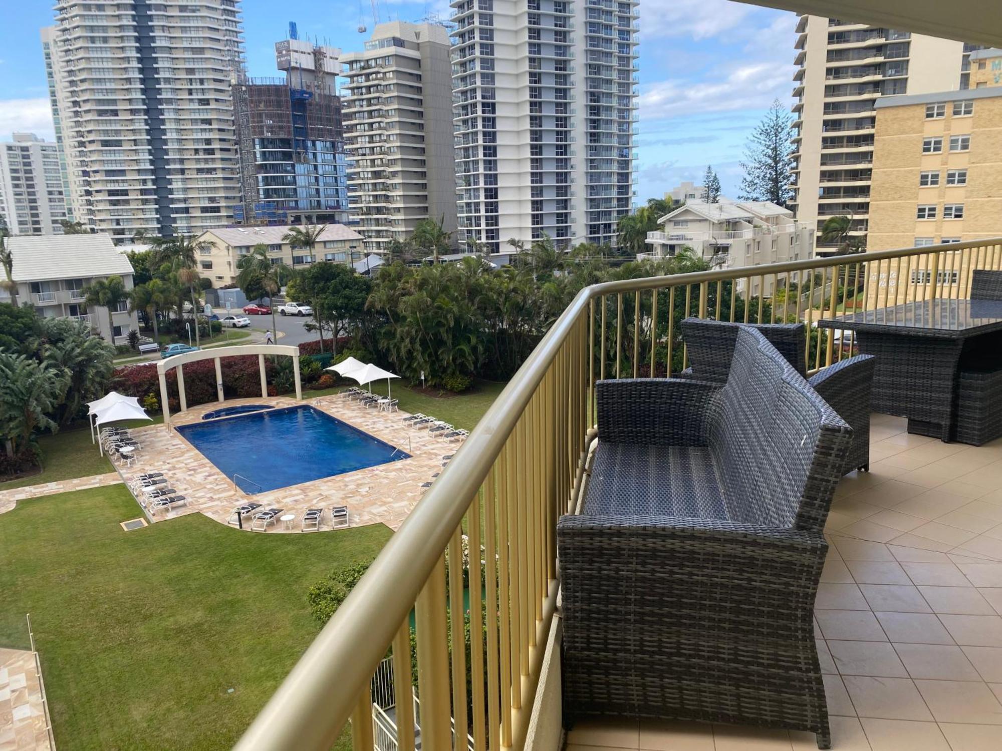 Contessa Holiday Apartments Gold Coast Esterno foto