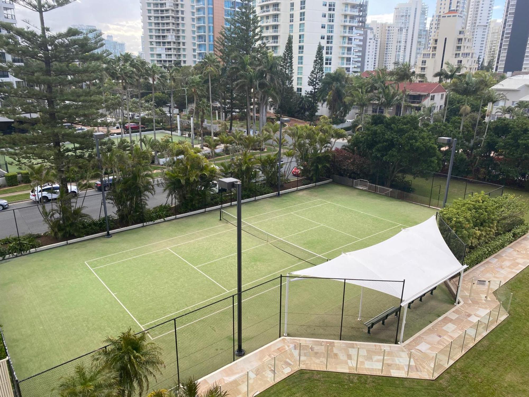 Contessa Holiday Apartments Gold Coast Esterno foto