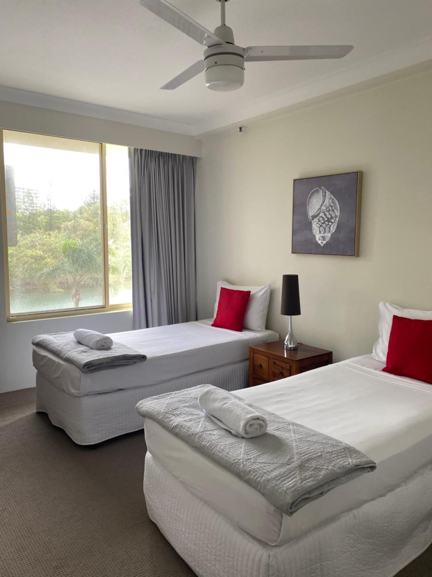 Contessa Holiday Apartments Gold Coast Esterno foto