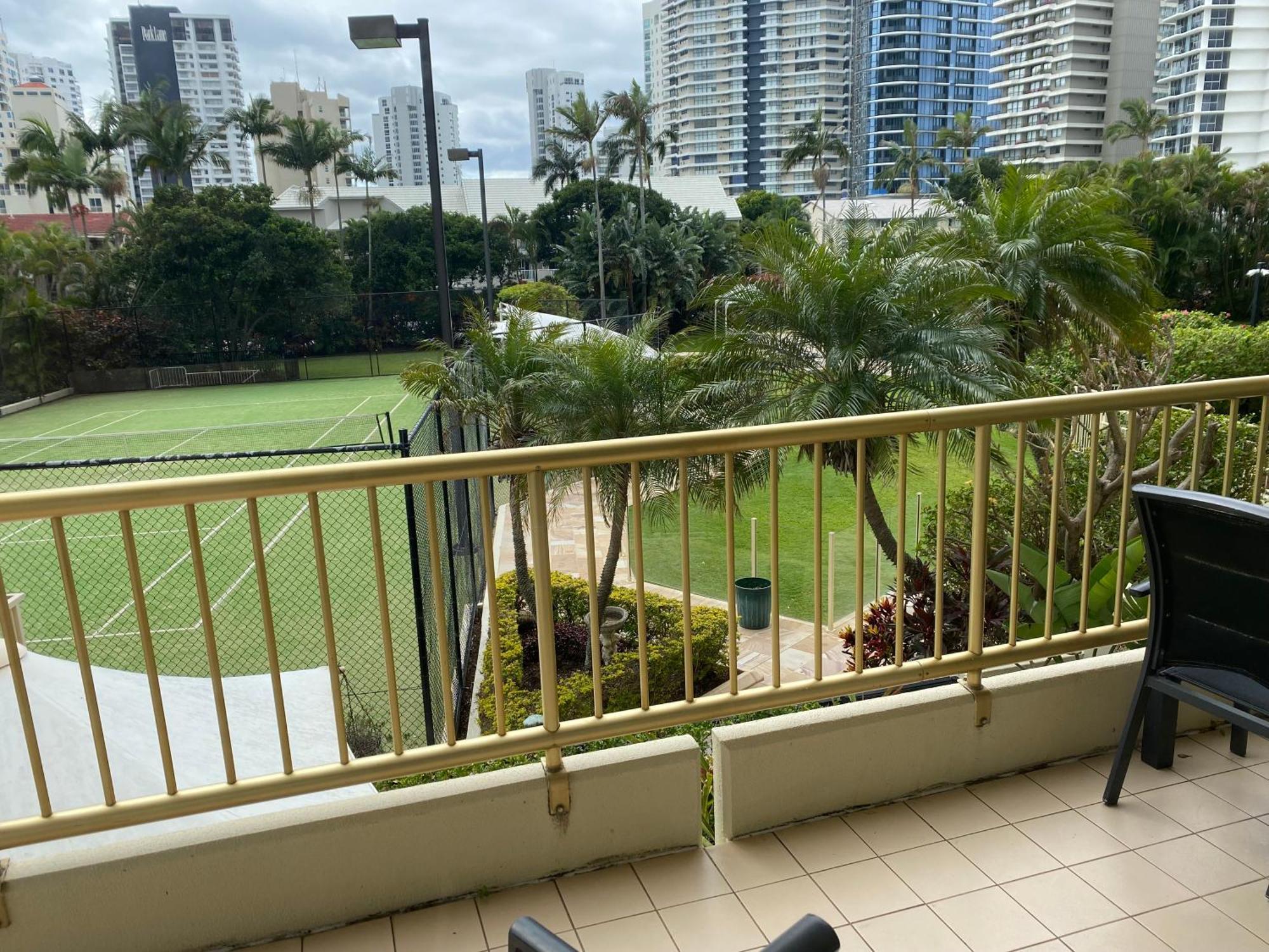 Contessa Holiday Apartments Gold Coast Esterno foto