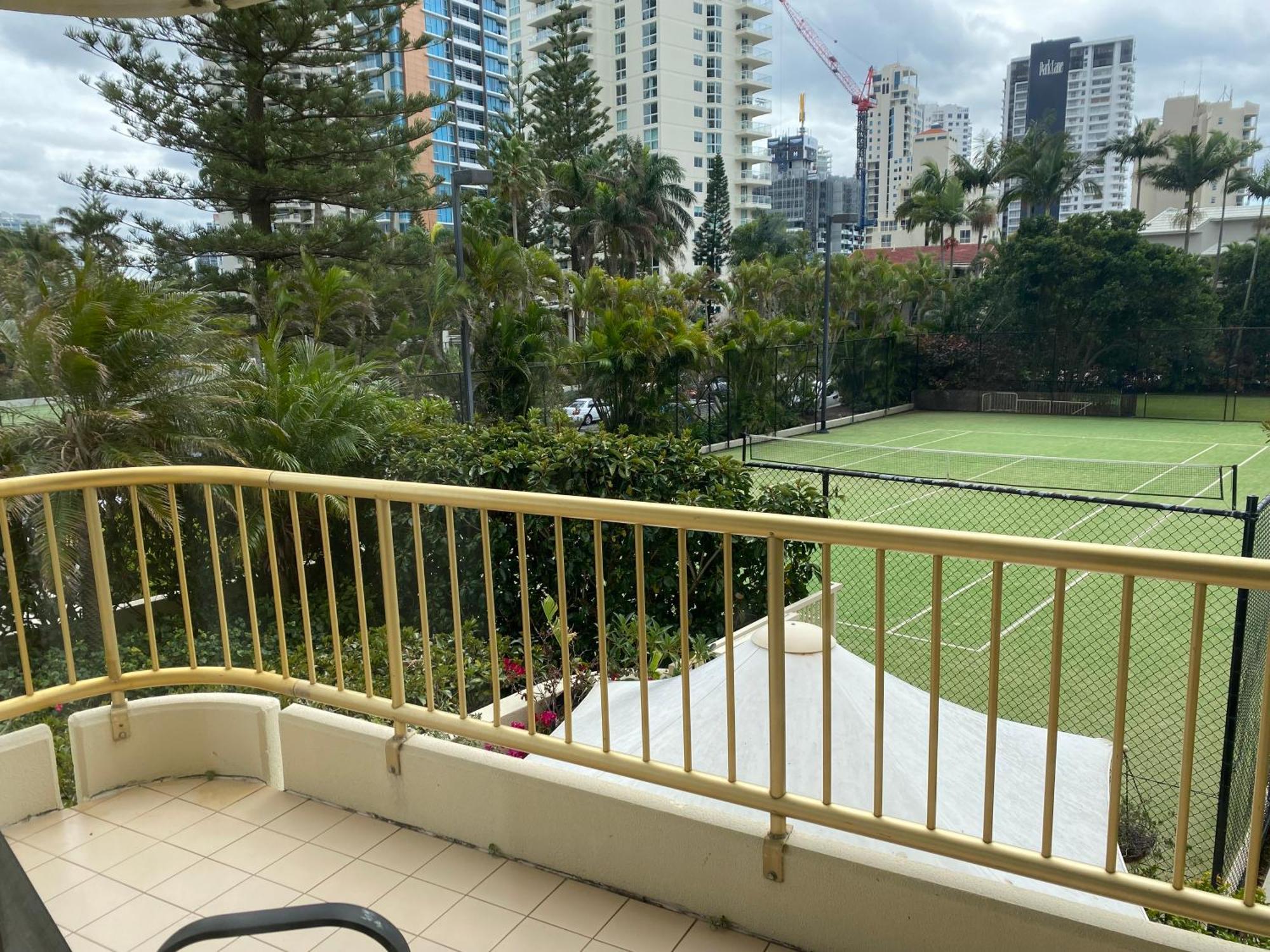 Contessa Holiday Apartments Gold Coast Esterno foto