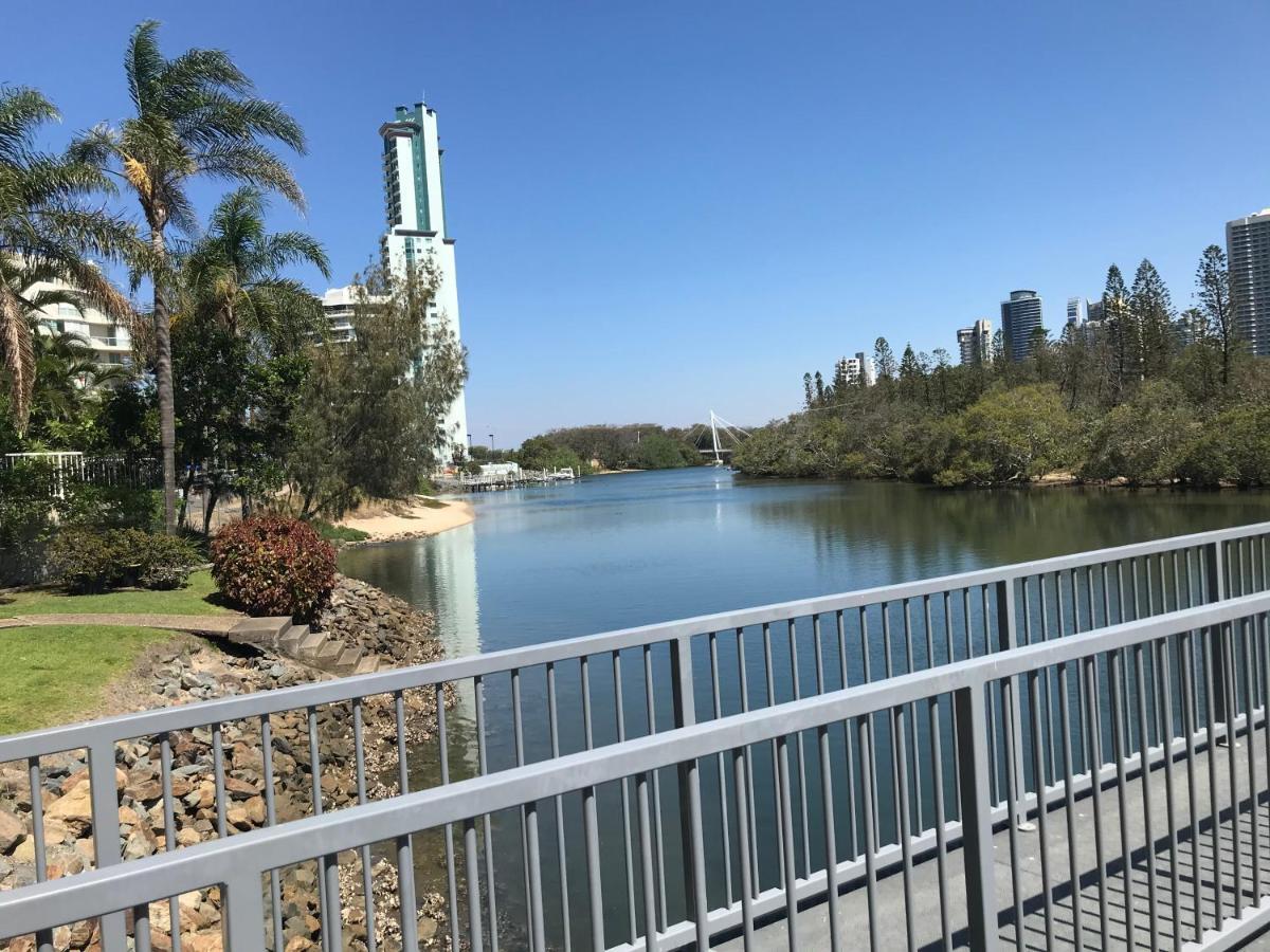 Contessa Holiday Apartments Gold Coast Esterno foto
